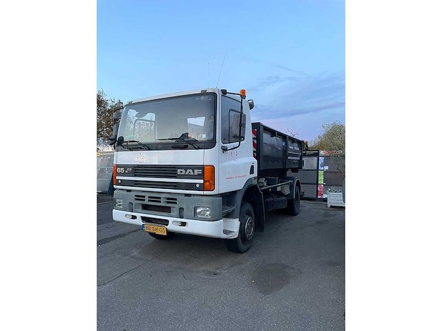 Daf - 1993 - av65nc - vrachtwagen - afbeelding 1 van  5