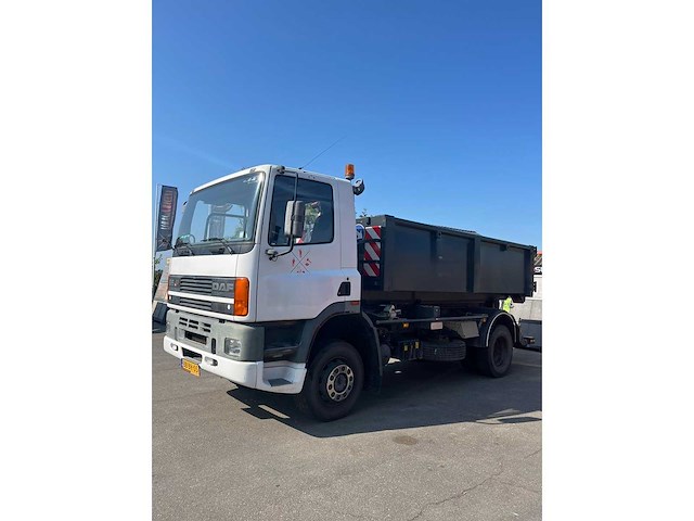 Daf - 1993 - av65nc - vrachtwagen - afbeelding 2 van  5