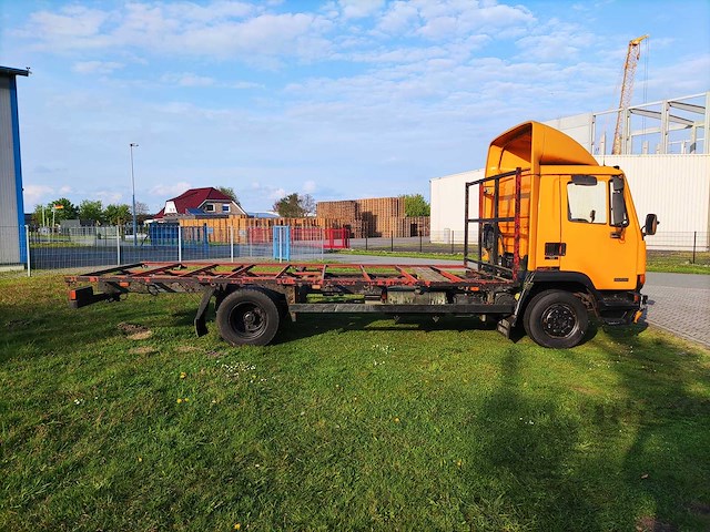 Daf - 1999 - vrachtwagen - afbeelding 39 van  42