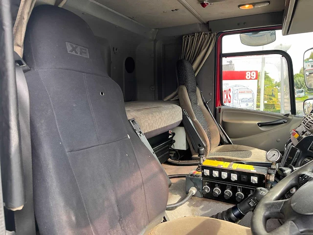 Daf - 2008 - cf veegmachine - vrachtwagen - afbeelding 2 van  29