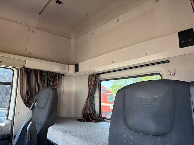 Daf - 2018 - cf 85-450 - vrachtwagen - afbeelding 2 van  14