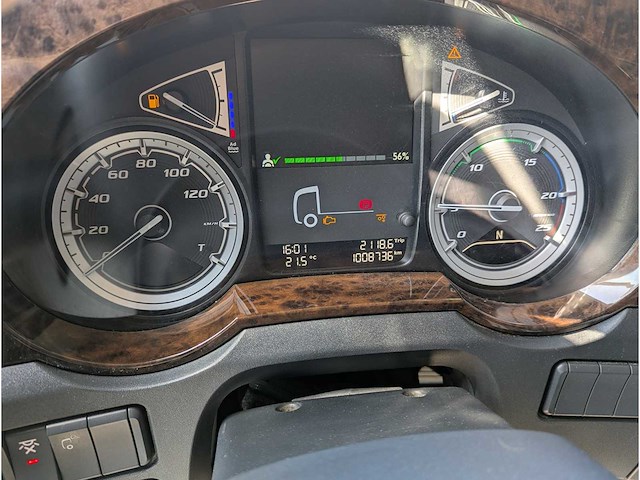 Daf - 2018 - xf 530 fan - vrachtwagen - afbeelding 28 van  38