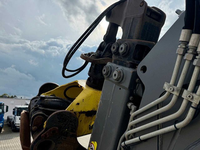 Daf - 2019 - xf 530 - vrachtwagen - afbeelding 5 van  30