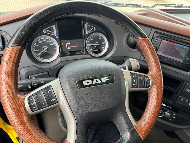 Daf - 2019 - xf 530 - vrachtwagen - afbeelding 14 van  30