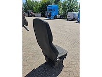 Daf - 2020 - lf 2020 - vrachtwagen stoel - afbeelding 4 van  7