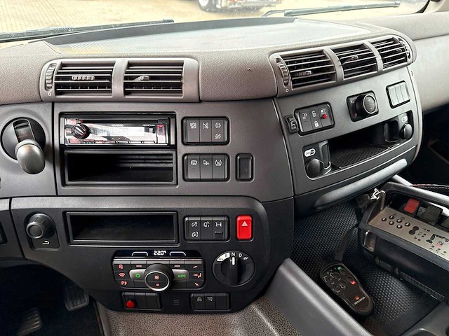 Daf - 2022 - 450 fan - vrachtwagen - afbeelding 10 van  19