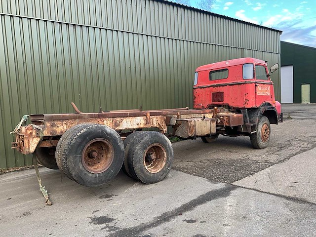 Daf - 6x4 - vrachtwagen - afbeelding 24 van  33