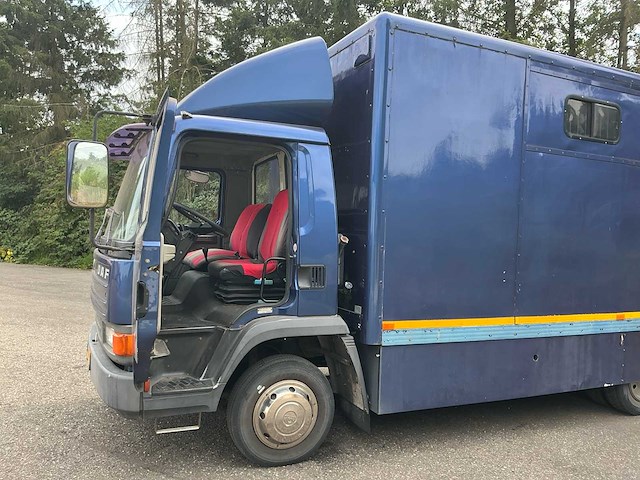 Daf - ae08cn - gesloten vrachtwagen / paardenwagen - afbeelding 14 van  40