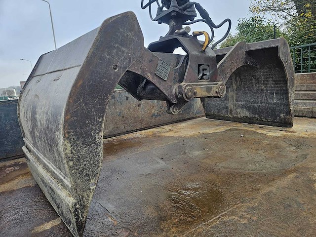 Daf - ae45/150 ti - met mkg laadkraan met roterende knijper en kipper - eerste eigenaar - 131699km - apk 8-2026 - afbeelding 8 van  65