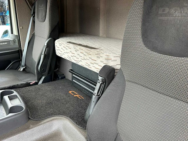 Daf - cf 460 ft space cab - euro 6 - vrachtwagen - afbeelding 3 van  17