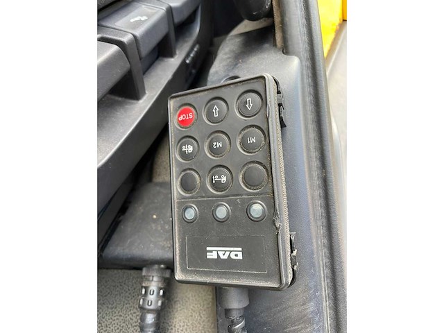 Daf - cf trekker 4x2 440 - vrachtwagen - afbeelding 4 van  17