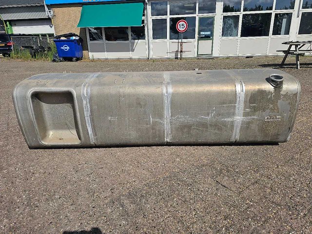 Daf - dieseltank - afbeelding 1 van  11