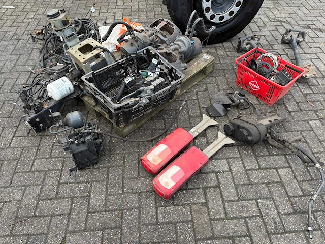 Daf - euro 6 fan xf - diverse onderdelen - afbeelding 8 van  20