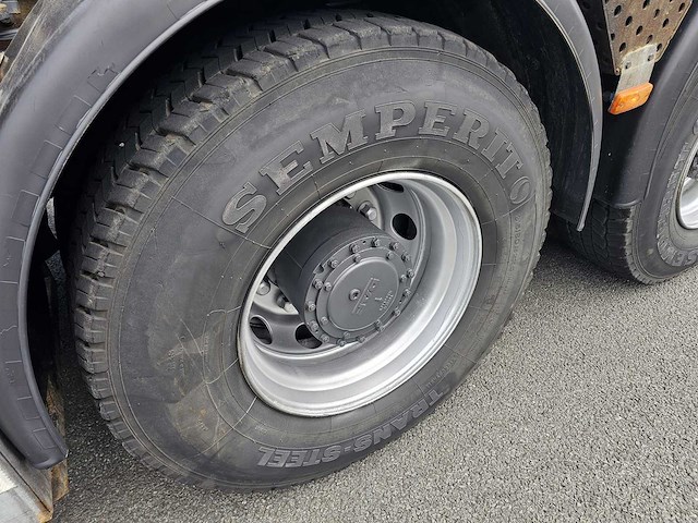 Daf - fad 85 cf 430 8x4 bergingswagen met effer 125 tonmeter laadkraan + fly-jib - afbeelding 36 van  47