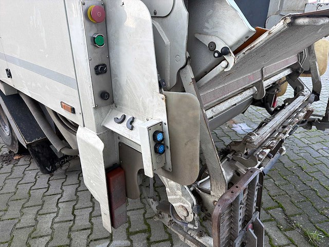 Daf - fag cf 75 310 van schijndel - vuilniswagen - afbeelding 19 van  42
