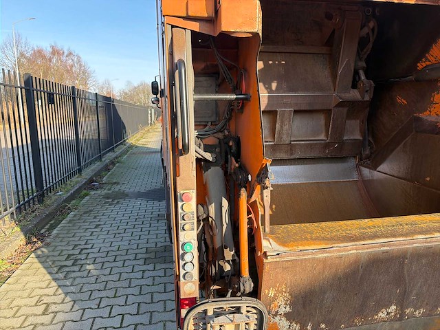 Daf - fag cf75 250 geesink - vuilniswagen - afbeelding 17 van  41