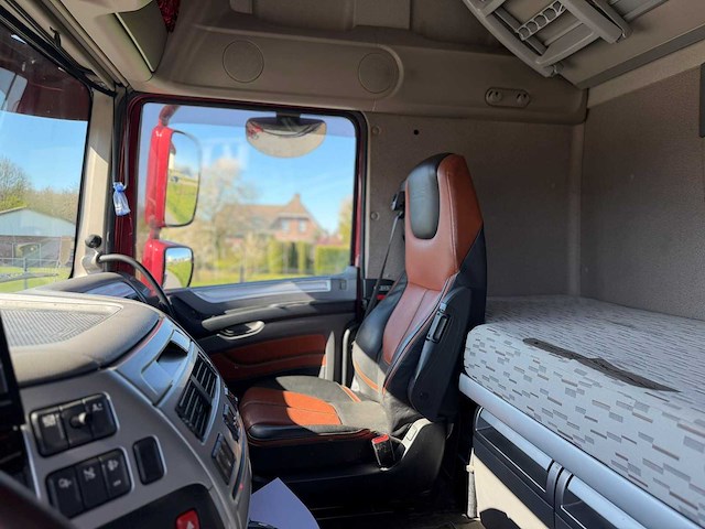 Daf - xf 460 ft - adr - blad/lucht - 2017 - vrachtwagen - afbeelding 9 van  21