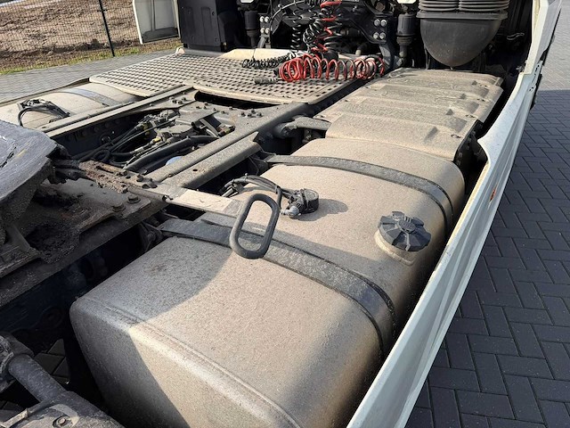 Daf - xf 460 ft - retarder - 94-bjp-4 - 2017 - vrachtwagen - afbeelding 6 van  24