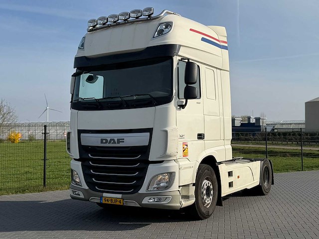 Daf - xf 460 ft - retarder - 94-bjp-4 - 2017 - vrachtwagen - afbeelding 1 van  24