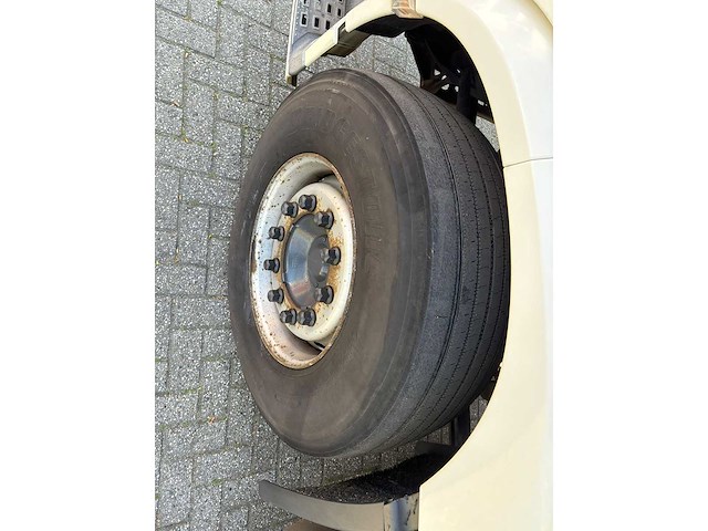 Daf - xf 460 space cab - met pto - euro 6 - vrachtwagen - afbeelding 8 van  10