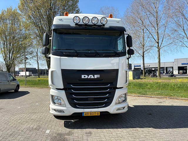 Daf - xf 460 space cab - met pto - euro 6 - vrachtwagen - afbeelding 2 van  15