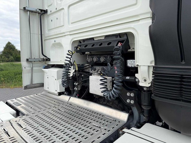 Daf - xf 480 ftg 6x2/4 - 2018 - vrachtwagen - smart tacho - gestuurde voorloper - nl truck - 48-bkx-5 - afbeelding 2 van  30