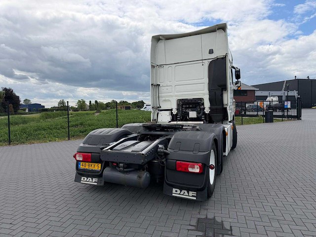 Daf - xf 480 ftg 6x2/4 - 2018 - vrachtwagen - smart tacho - gestuurde voorloper - nl truck - 48-bkx-5 - afbeelding 25 van  30