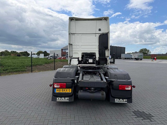 Daf - xf 480 ftg 6x2/4 - 2018 - vrachtwagen - smart tacho - gestuurde voorloper - nl truck - 48-bkx-5 - afbeelding 26 van  30