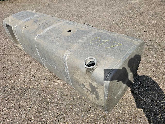 Daf - xf106 cf euro 6 - dieseltank 845 liter - afbeelding 4 van  11