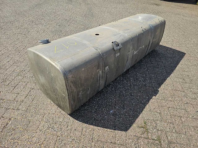 Daf - xf106 cf euro 6 - dieseltank 845 liter - afbeelding 10 van  11