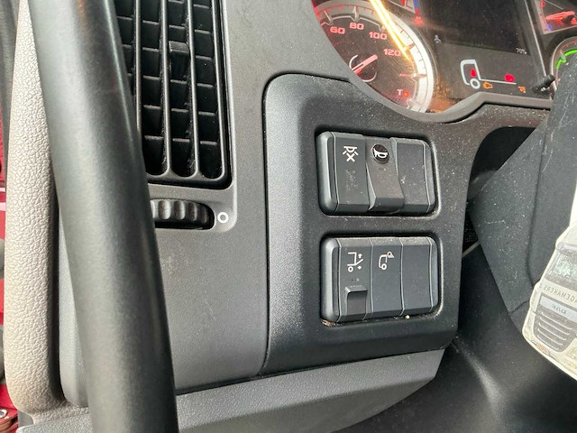 Daf - xf480fan - vrachtwagen met huifopbouw - 2021 - afbeelding 29 van  45