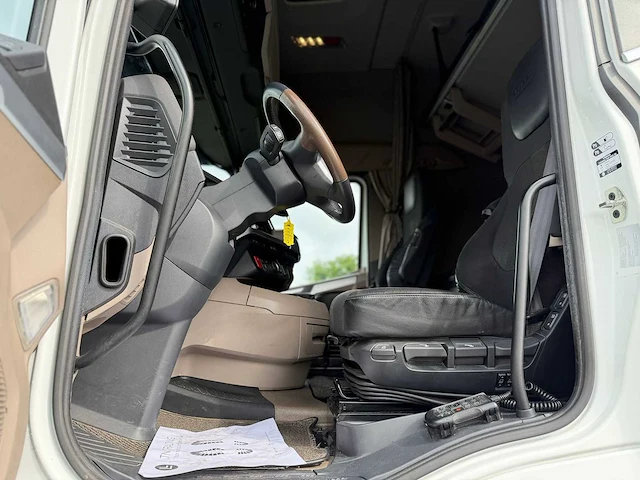 Daf - xg+ 480 ft - vecto 2 - alcoa - standairco - alcantara stoelen - 2022 - 98-btf-2 vrachtwagen - afbeelding 3 van  26