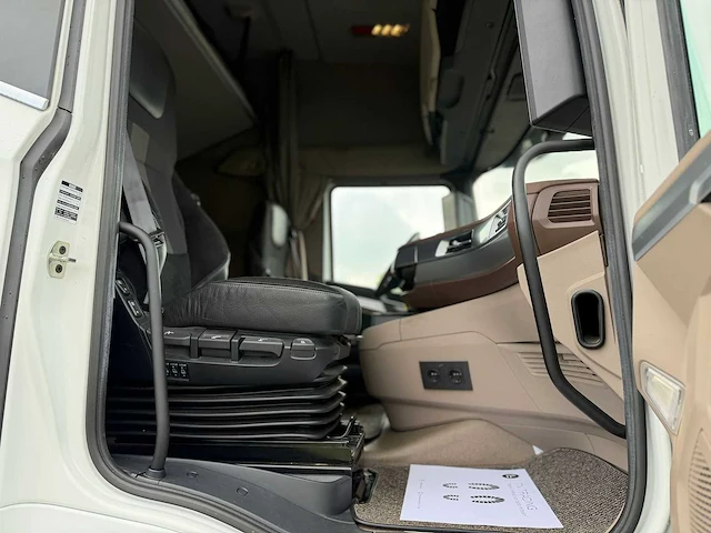 Daf - xg+ 480 ft - vecto 2 - alcoa - standairco - alcantara stoelen - 2022 - 98-btf-2 vrachtwagen - afbeelding 10 van  26