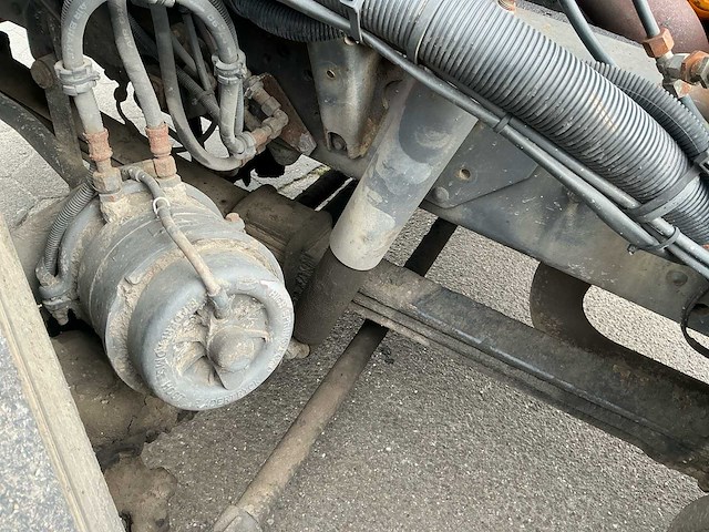 Daf 2300 turbo vrachtwagen - afbeelding 14 van  29