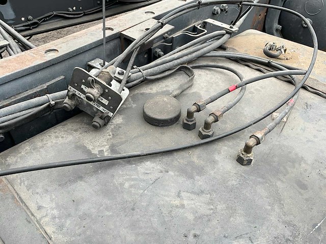 Daf 3300ati vrachtwagen - afbeelding 15 van  37