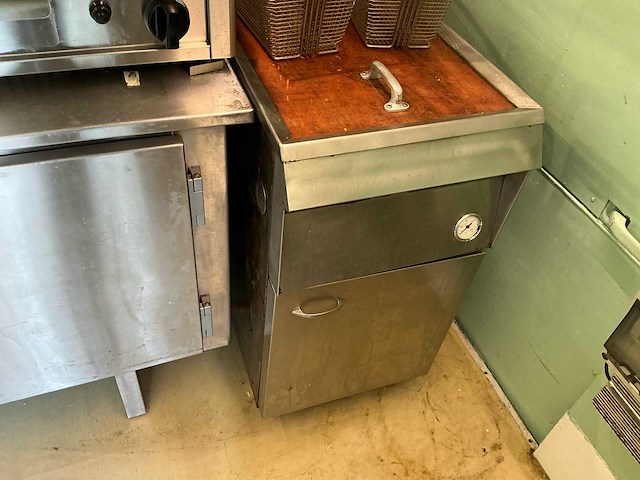 Daf 400-serie 2.5 vh 435 en 320 foodtruck - afbeelding 14 van  30