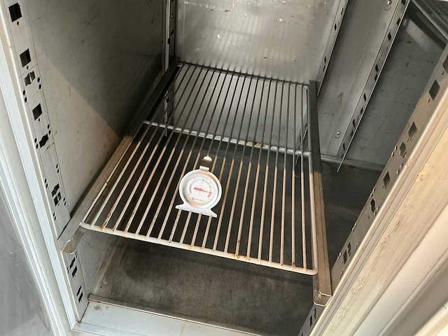 Daf 400-serie 2.5 vh 435 en 320 foodtruck - afbeelding 18 van  30