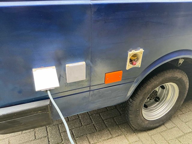 Daf 400-serie 2.5 vh 435 en 320 foodtruck - afbeelding 25 van  30