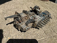 Daf 850 brandstof pomp - afbeelding 1 van  6