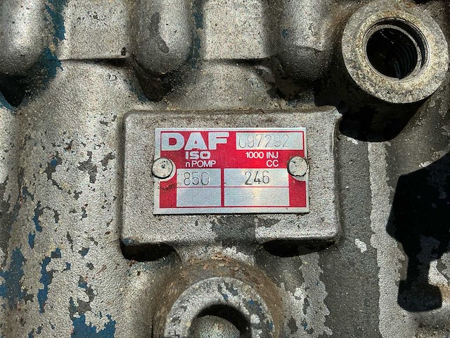Daf 850 brandstof pomp - afbeelding 3 van  6