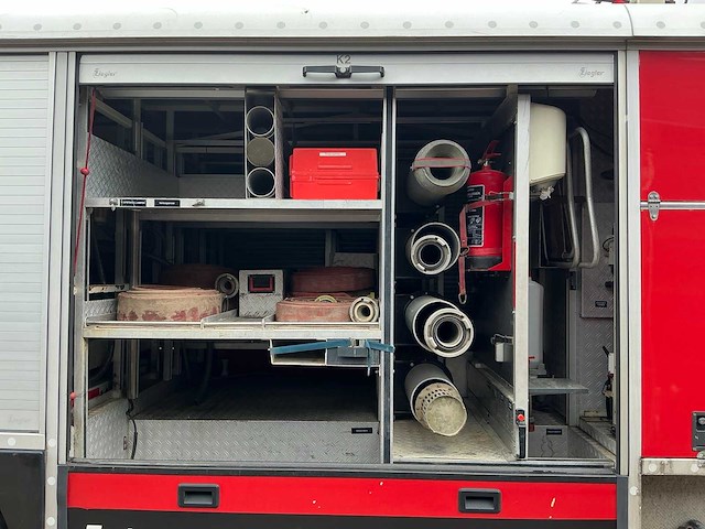 Daf ae 55 ce vrachtwagen met hiab kraan - afbeelding 9 van  101