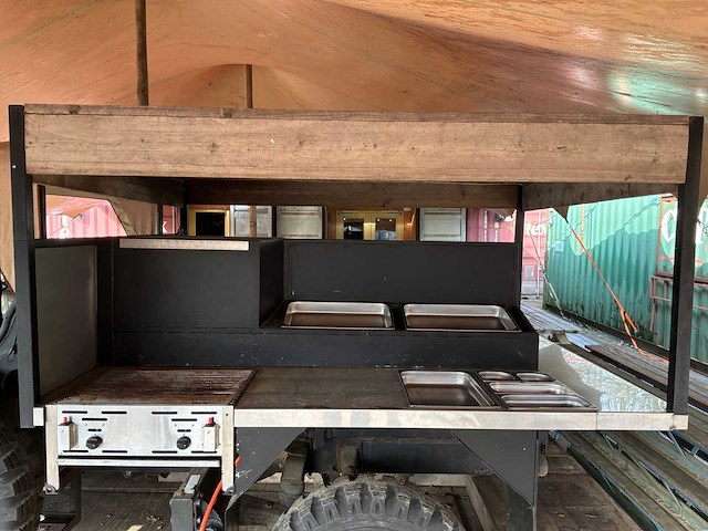 Daf bbq foodtruck - afbeelding 14 van  14