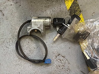 Daf contactsloten nieuw (20x) - afbeelding 4 van  4
