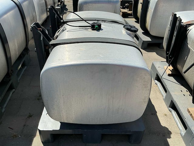 Daf dieseltank - afbeelding 4 van  5