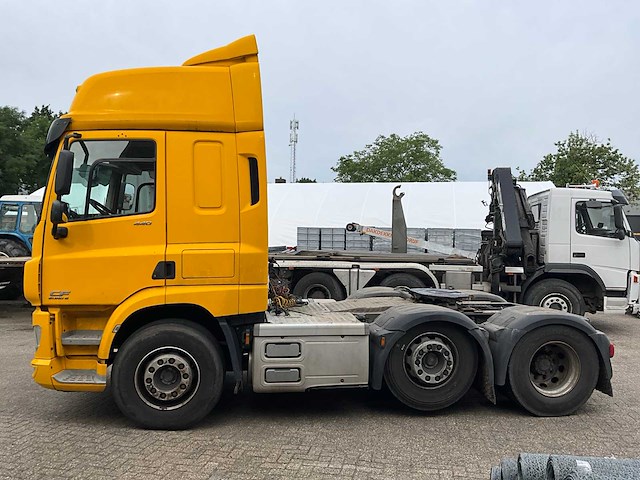 Daf + floor combinatie kavel 1 en 2 vrachtwagen en steenoplegger - afbeelding 1 van  71