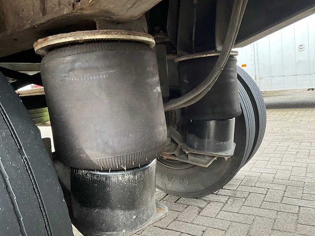 Daf + floor combinatie kavel 1 en 2 vrachtwagen en steenoplegger - afbeelding 49 van  71