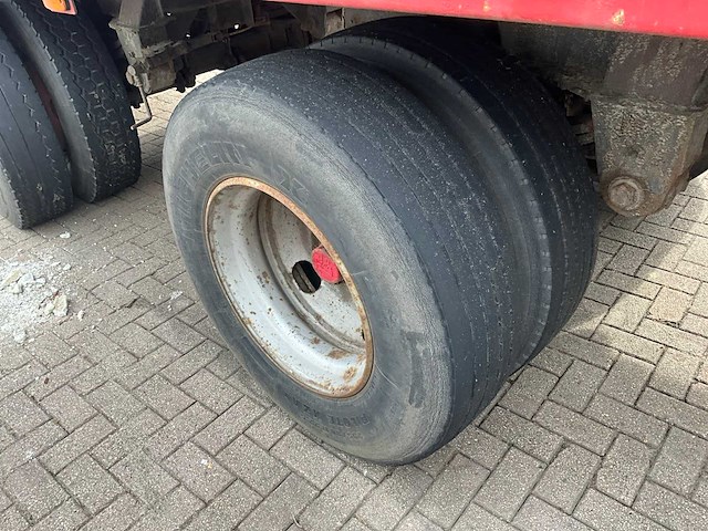 Daf + floor combinatie kavel 1 en 2 vrachtwagen en steenoplegger - afbeelding 54 van  71