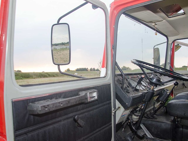 Daf900 - 1980 - oldtimer foodtruck - afbeelding 15 van  66