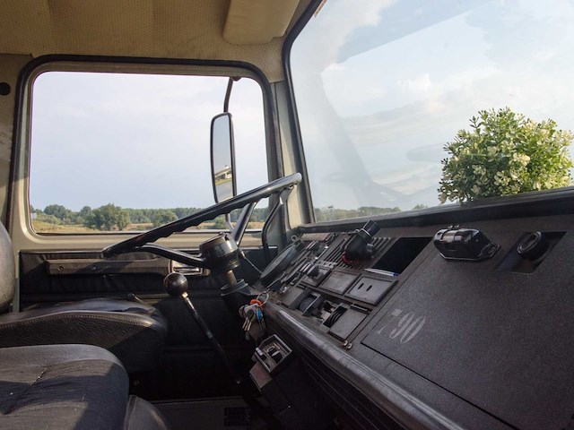 Daf900 - 1980 - oldtimer foodtruck - afbeelding 18 van  66