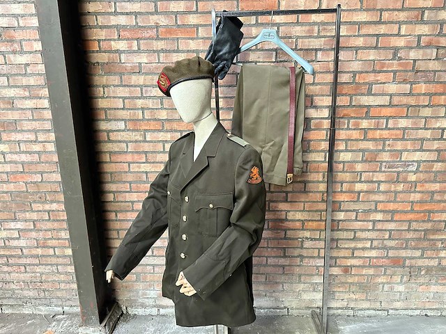 Dagelijks tenue koninklijke landmacht - afbeelding 1 van  6